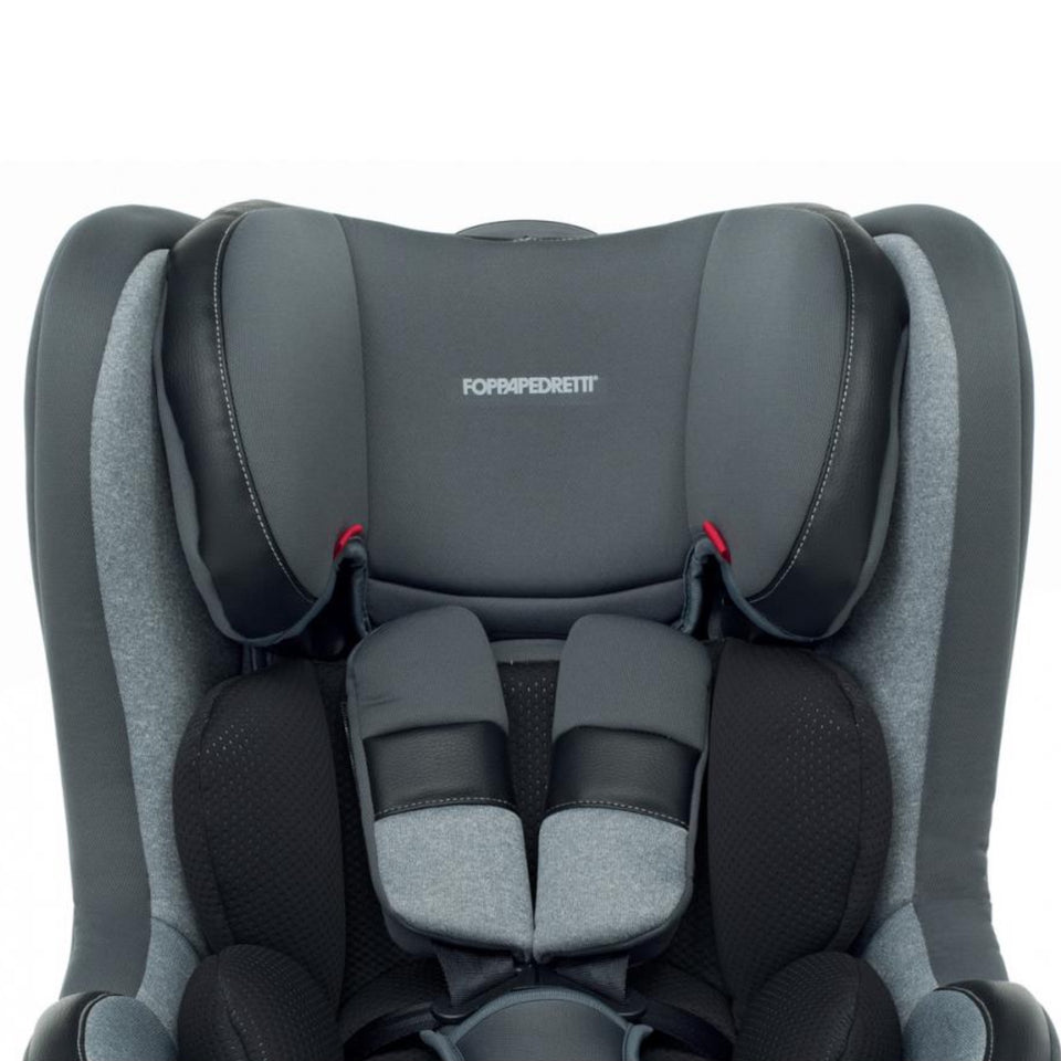 FP360 carseat Simultaneously adjustable headrest and harness