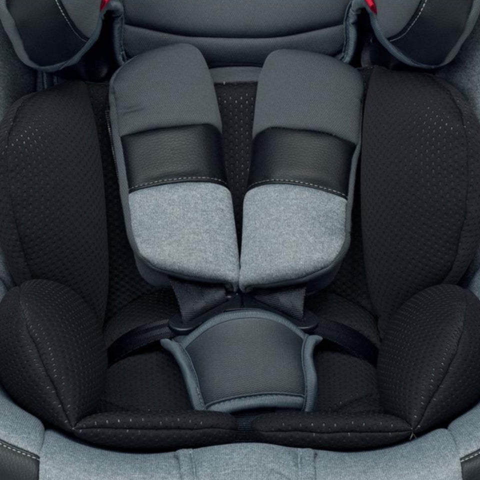 FP360 carseat internal padding and ergonomic reducer